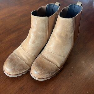 Sorel Women Boot - great condition